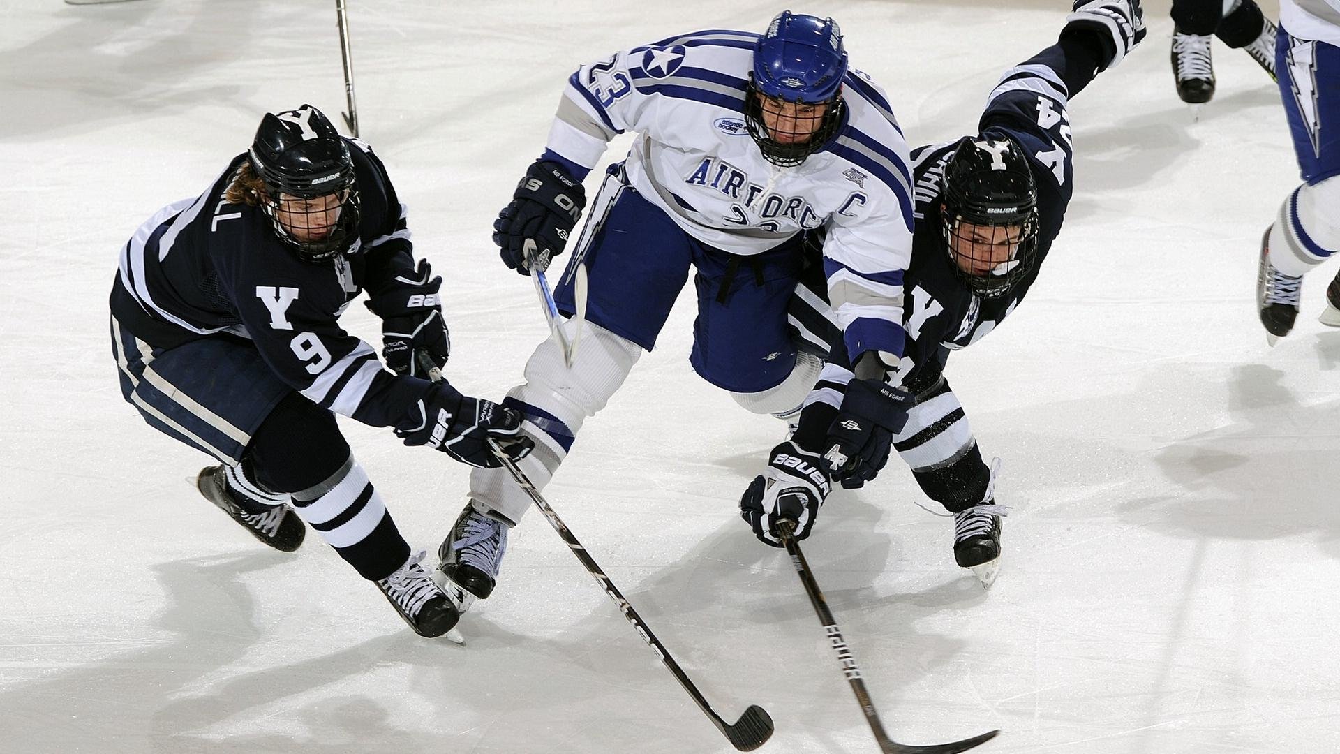 高尔夫职业巡回赛新人摘下首胜，前途被看好，业余高尔夫巡回赛有奖金吗